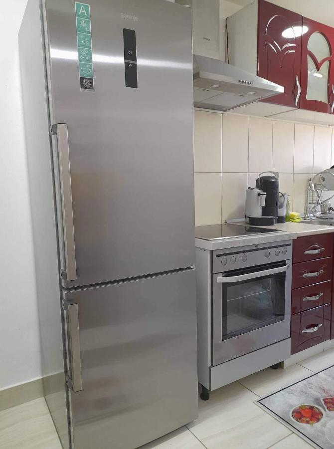 Stan Na Dan Gornji Milanovac-Centar-Nova Gradnja Apartment ภายนอก รูปภาพ